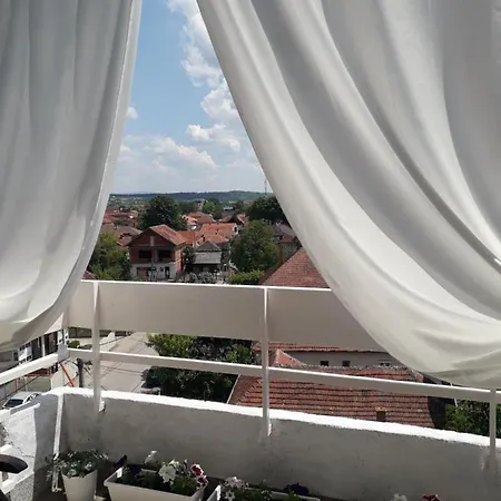 Kutak- Stan Na Dan * Paraćin