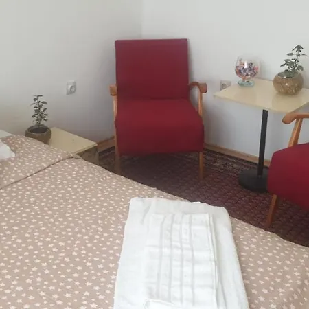 Kutak- Stan Na Dan Διαμέρισμα *